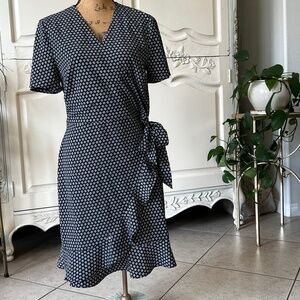 NWT Banana Republic Front tie mini dress